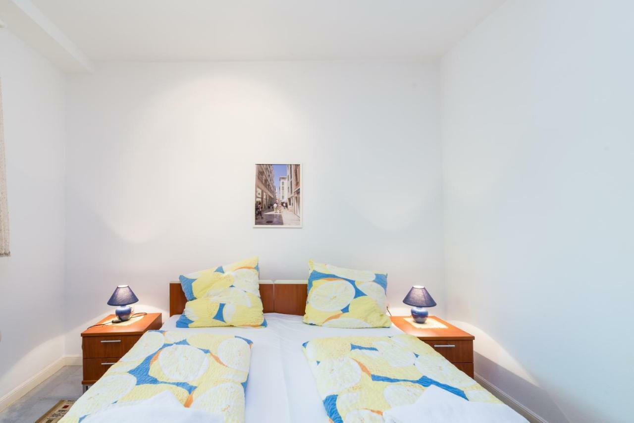 Apartments Victoria Задар Екстериор снимка