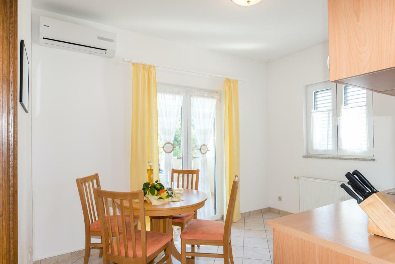 Apartments Victoria Задар Екстериор снимка