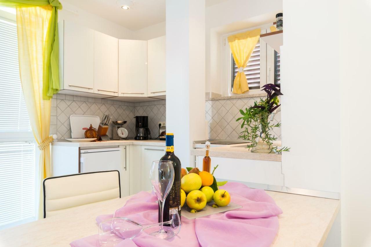 Apartments Victoria Задар Екстериор снимка