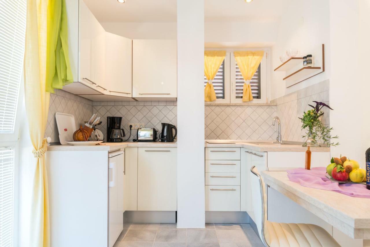 Apartments Victoria Задар Екстериор снимка