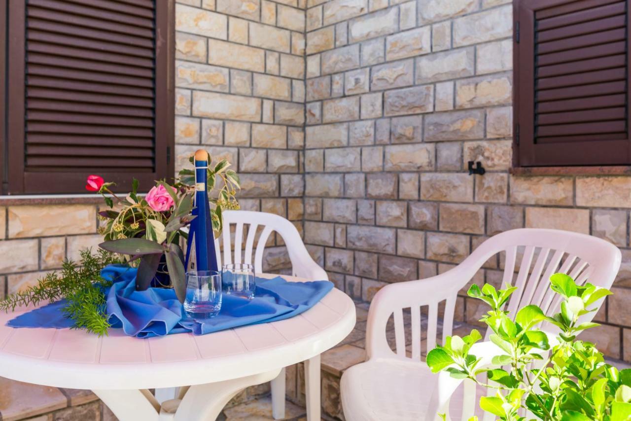 Apartments Victoria Задар Екстериор снимка